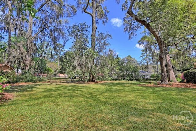 7 Mistletoe Court, Savannah, GA 31419