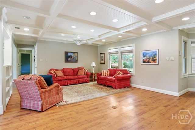 7 Mistletoe Court, Savannah, GA 31419