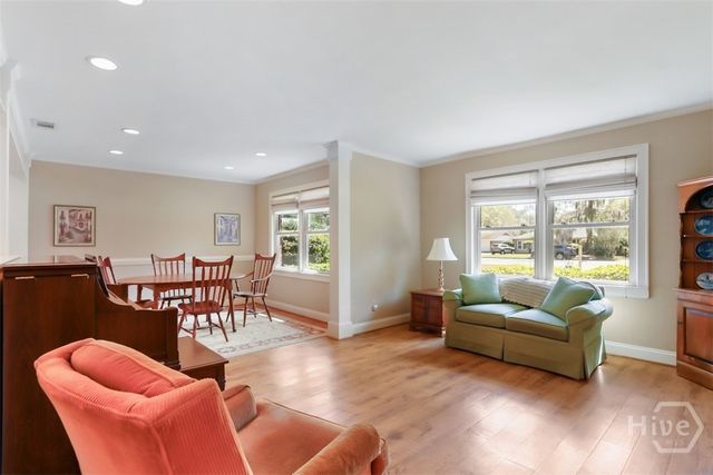 7 Mistletoe Court, Savannah, GA 31419