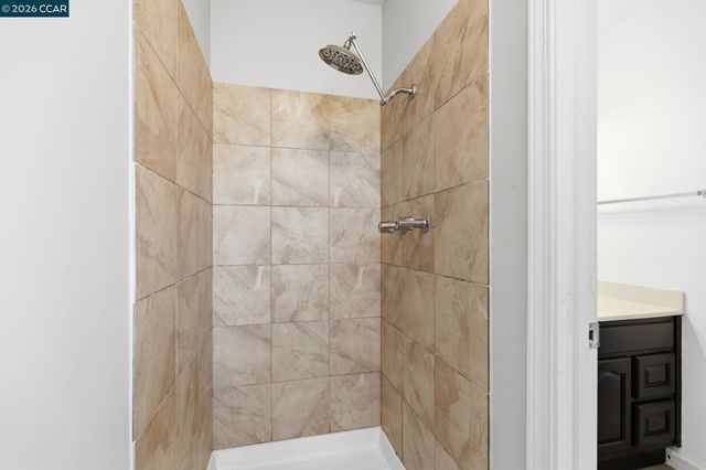20 Buena Vista, Pittsburg, CA 94565