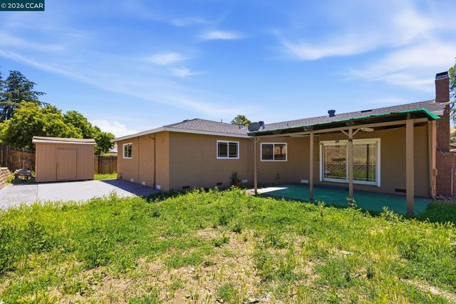 20 Buena Vista, Pittsburg, CA 94565