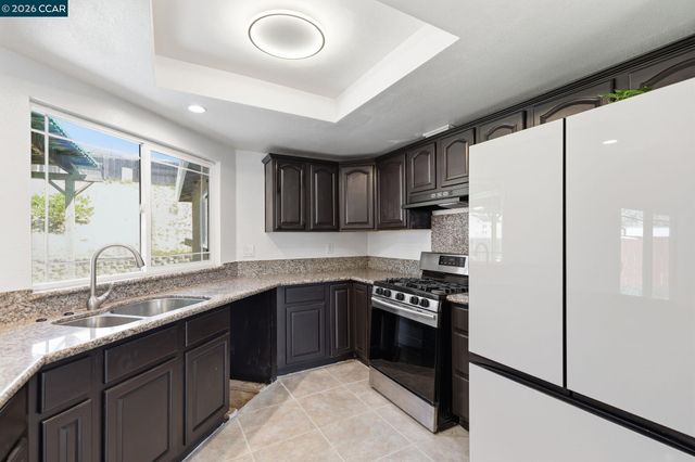 20 Buena Vista, Pittsburg, CA 94565