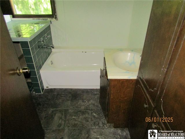 346 Willard, Jamestown, NY 14701