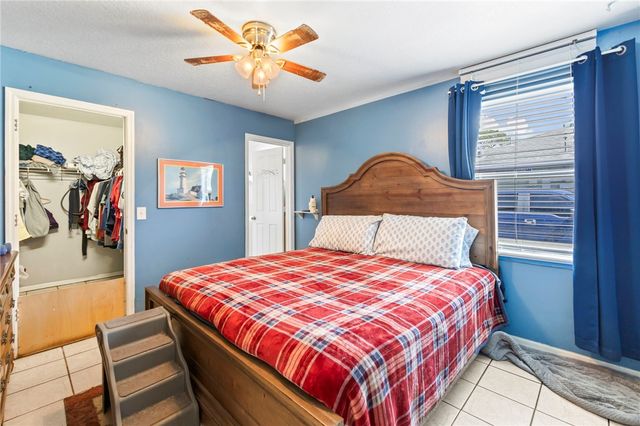 9335 103rd Avenue, Vero Beach, FL 32967