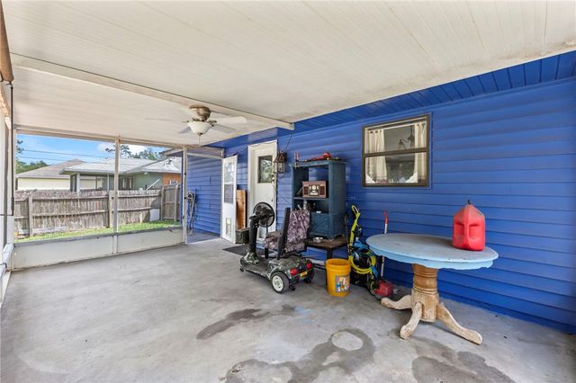 9335 103rd Avenue, Vero Beach, FL 32967