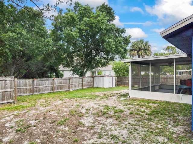 9335 103rd Avenue, Vero Beach, FL 32967