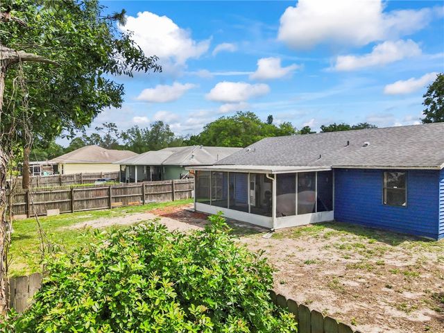 9335 103rd Avenue, Vero Beach, FL 32967