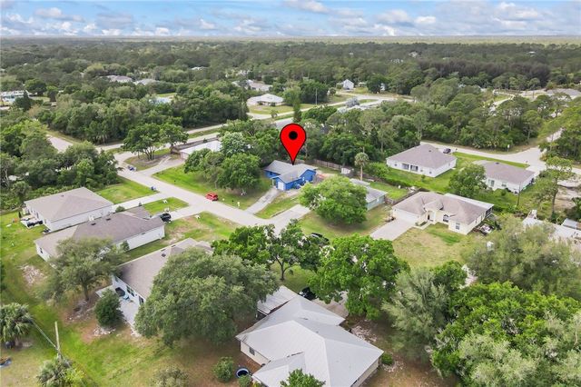 9335 103rd Avenue, Vero Beach, FL 32967