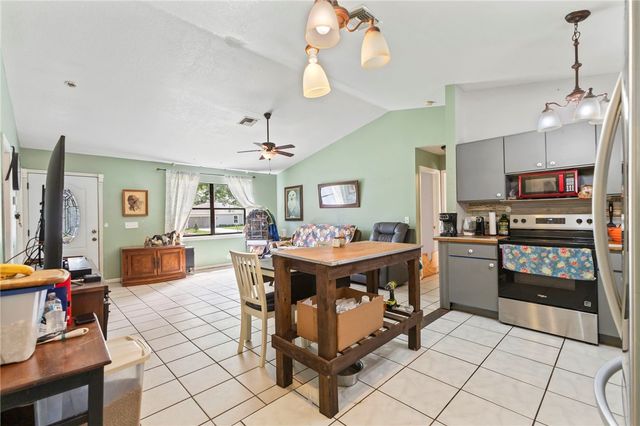 9335 103rd Avenue, Vero Beach, FL 32967