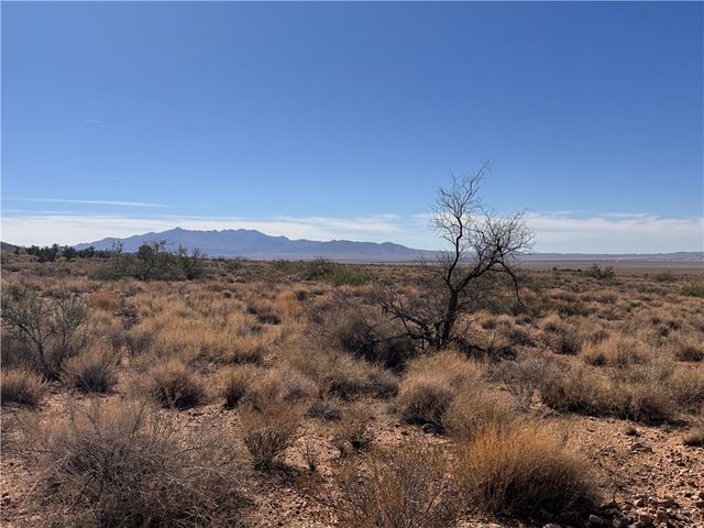 000 E Vernon Drive, Kingman, AZ 86401