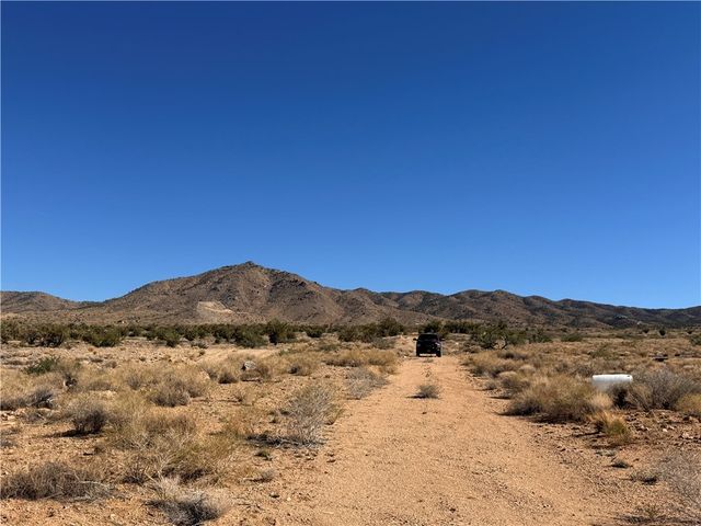 000 E Vernon Drive, Kingman, AZ 86401