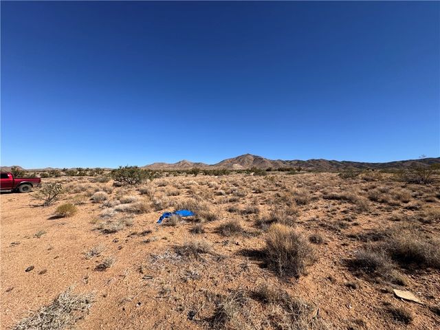 000 E Vernon Drive, Kingman, AZ 86401