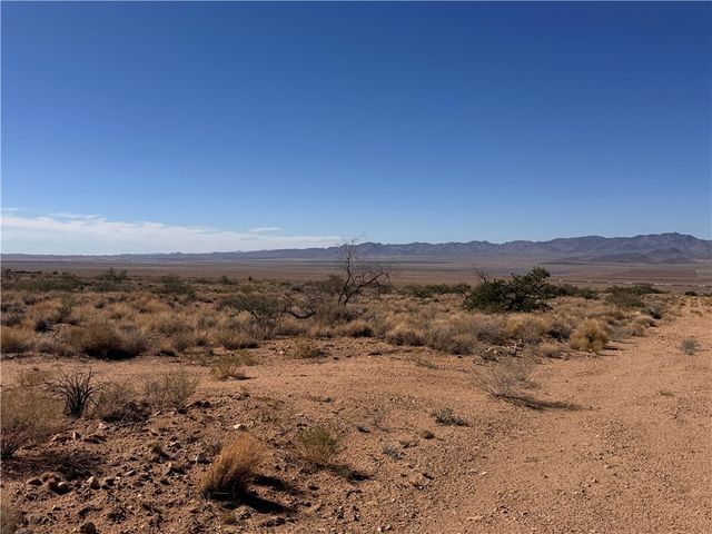 000 E Vernon Drive, Kingman, AZ 86401