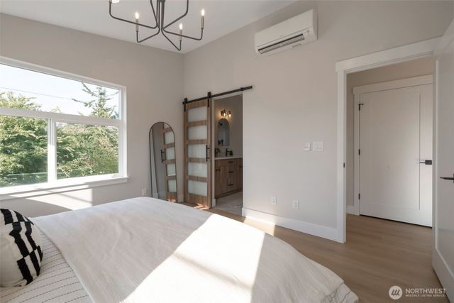 1605 SW Kenyon Street, Seattle, WA 98106