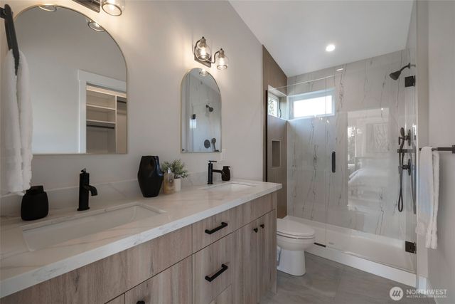 1605 SW Kenyon Street, Seattle, WA 98106