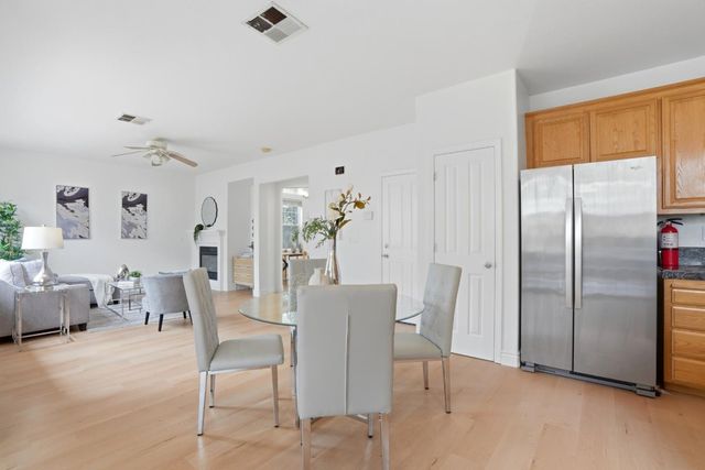 909 Baines Street, East Palo Alto, CA 94303