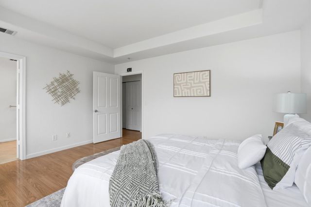 909 Baines Street, East Palo Alto, CA 94303