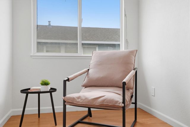 909 Baines Street, East Palo Alto, CA 94303