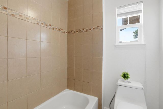 909 Baines Street, East Palo Alto, CA 94303