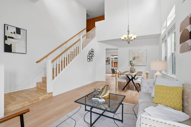909 Baines Street, East Palo Alto, CA 94303