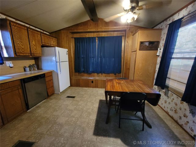 114549 S 4182 Road, Eufaula, OK 74432