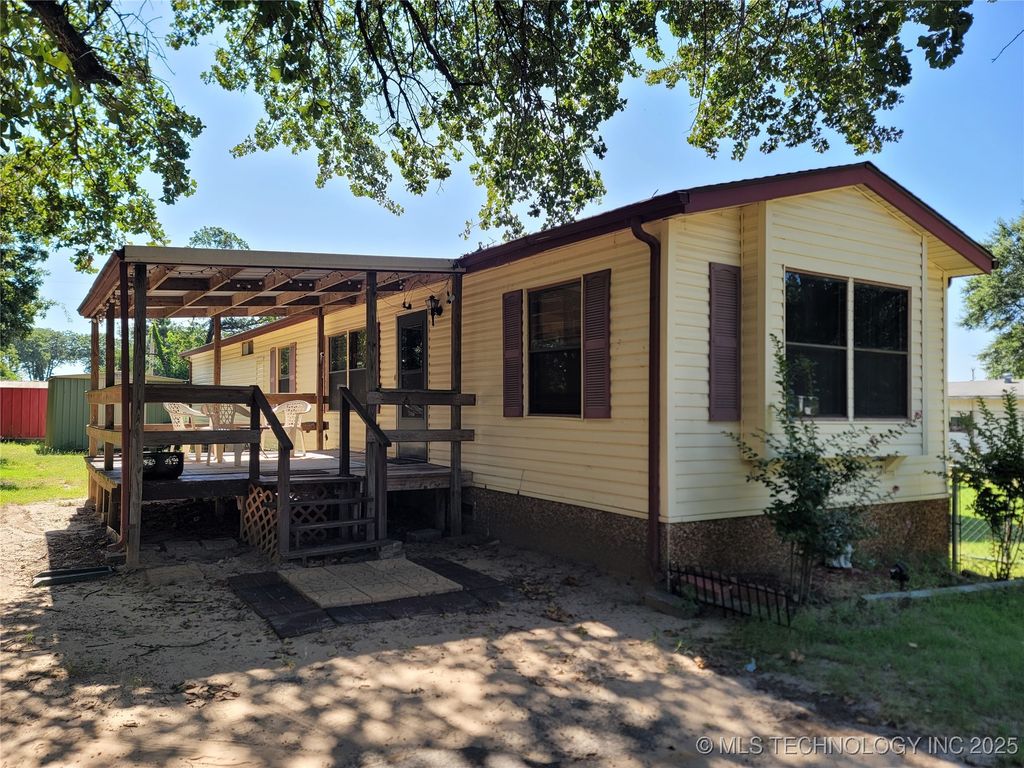 114549 S 4182 Road, Eufaula, OK 74432