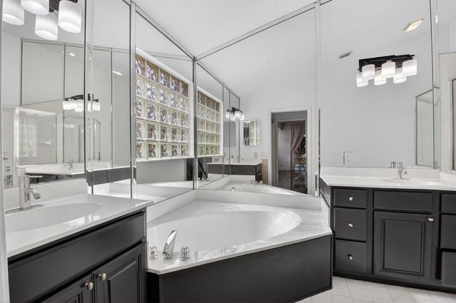 7558 Ironbridge Circle, Delray Beach, FL 33446