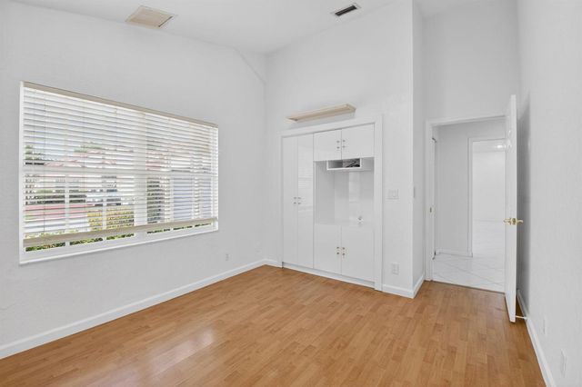 7558 Ironbridge Circle, Delray Beach, FL 33446