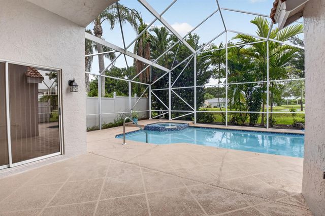 7558 Ironbridge Circle, Delray Beach, FL 33446