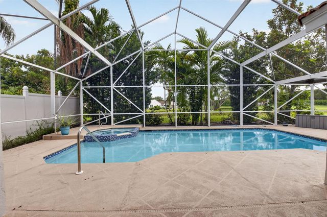 7558 Ironbridge Circle, Delray Beach, FL 33446
