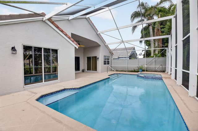 7558 Ironbridge Circle, Delray Beach, FL 33446