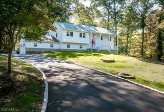 37 King George Rd, Warren Twp., NJ 07059