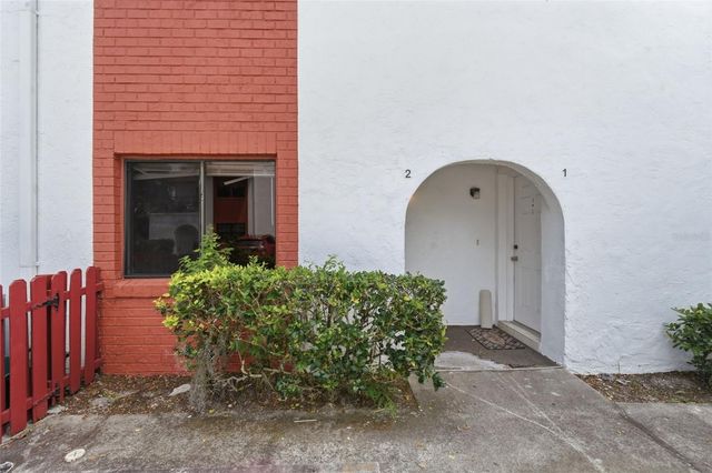 910 BIG TREE ROAD 202, South Daytona, FL 32119