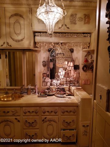 2501 S Grand Street, Amarillo, TX 79103