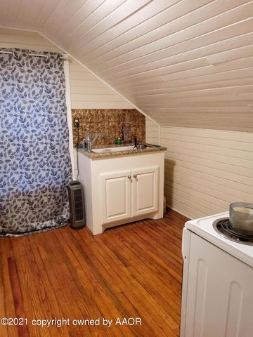 2501 S Grand Street, Amarillo, TX 79103