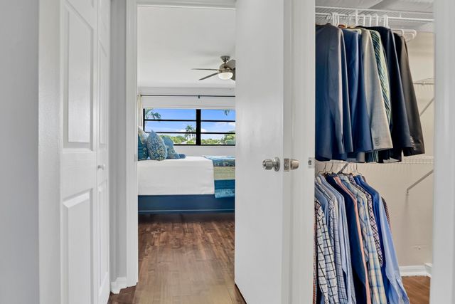 401 Greensward Lane 102-a, Delray Beach, FL 33445
