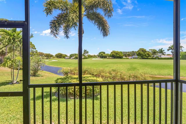 401 Greensward Lane 102-a, Delray Beach, FL 33445