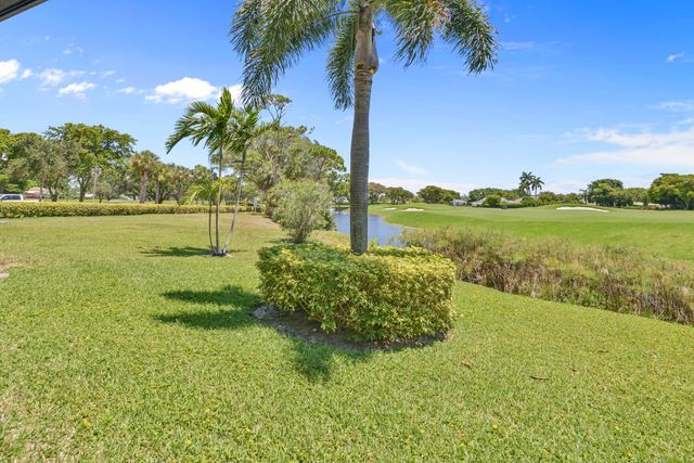 401 Greensward Lane 102-a, Delray Beach, FL 33445