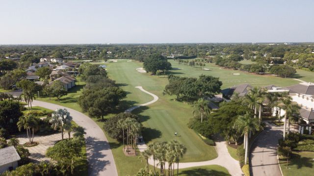 401 Greensward Lane 102-a, Delray Beach, FL 33445