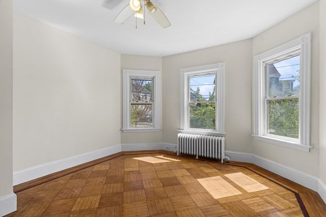 113 Elm Ave, Quincy, MA 02170