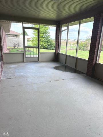 423 Alexander Drive, Seymour, IN 47274
