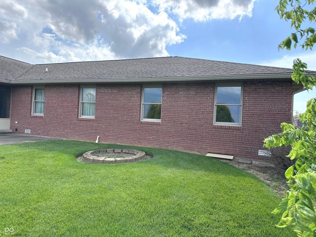 423 Alexander Drive, Seymour, IN 47274