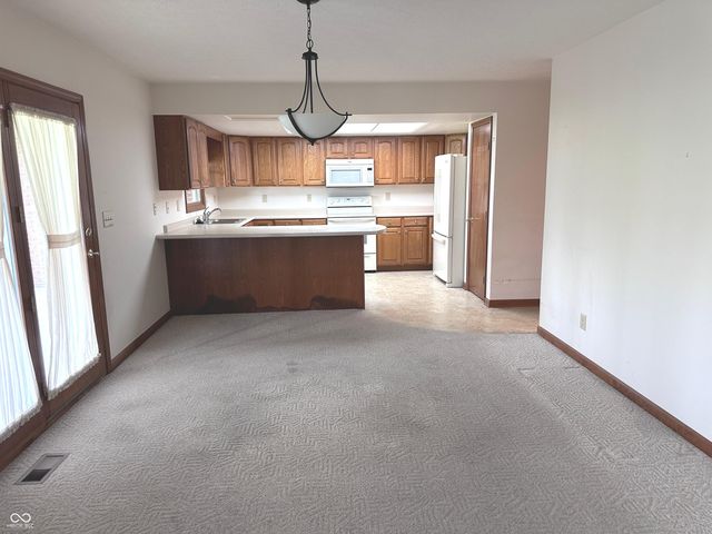 423 Alexander Drive, Seymour, IN 47274