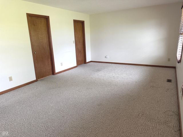 423 Alexander Drive, Seymour, IN 47274