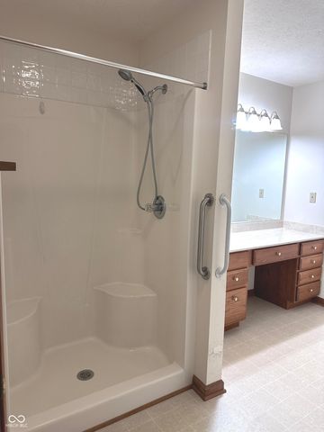 423 Alexander Drive, Seymour, IN 47274