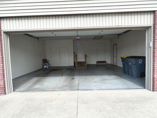 423 Alexander Drive, Seymour, IN 47274