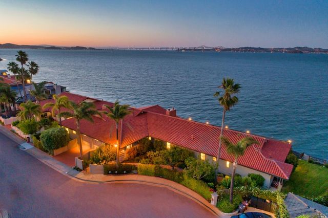 79 Saint Thomas Way, Tiburon, CA 94920