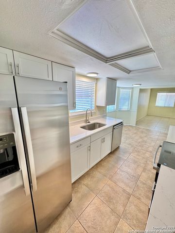 6306 Madeleine, San Antonio, TX 78229