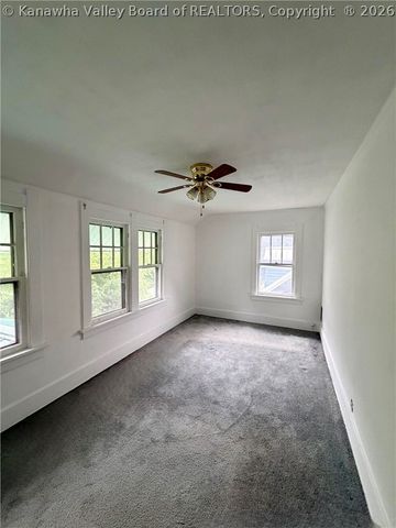 5603 Kanawha Avenue Se, Charleston, WV 25304