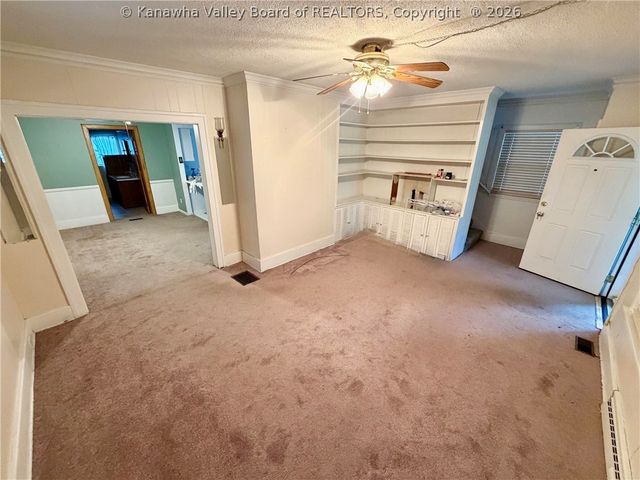 5603 Kanawha Avenue Se, Charleston, WV 25304